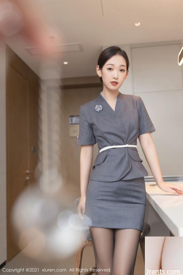 Tang Anqis hypnotisches Thema ist fähig und elegante professionelle Kleidung (82p)