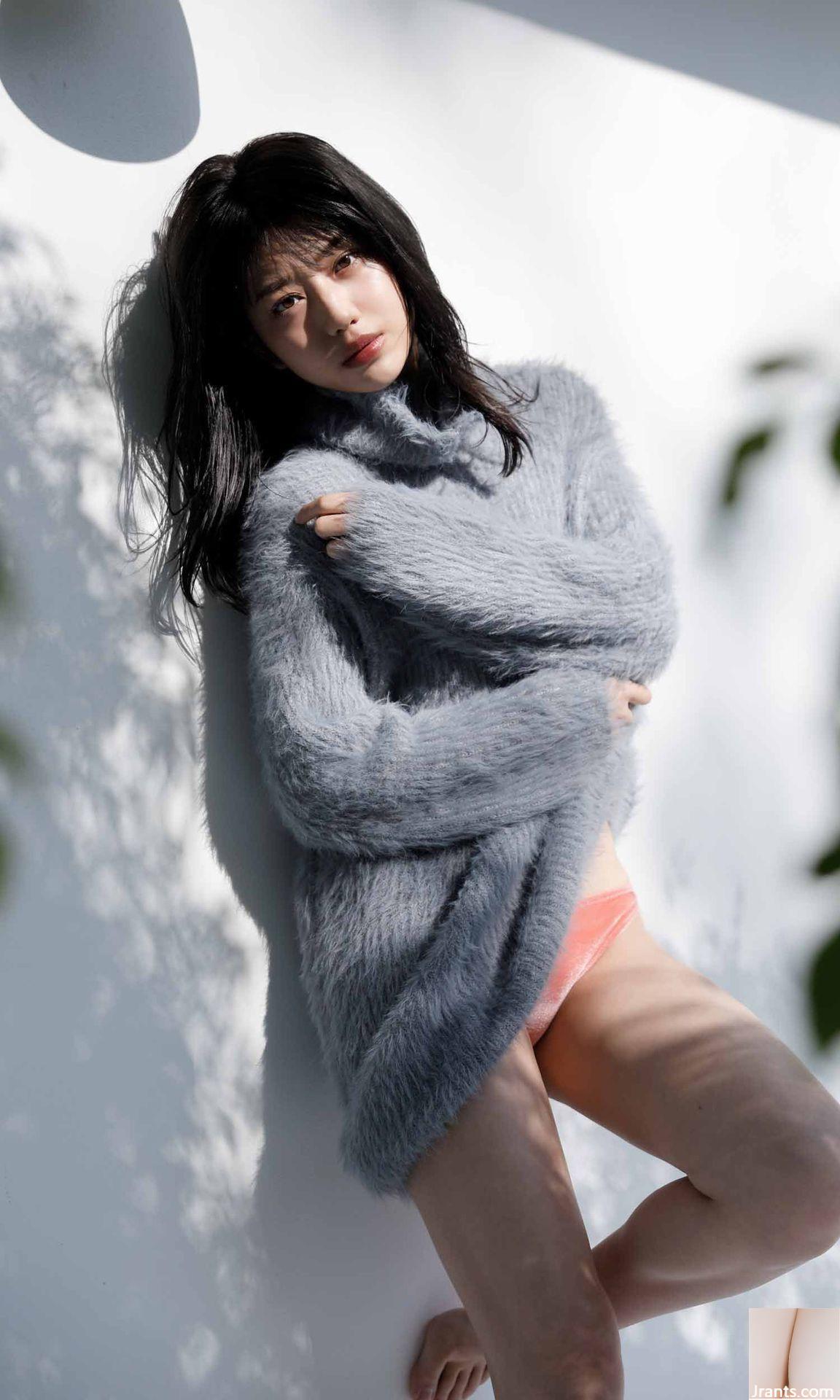 (Shirashishi Yui) لا يقاوم مقاومة منحنيات &#8220;الجسم الساخن&#8221; جذابة للغاية (22p)