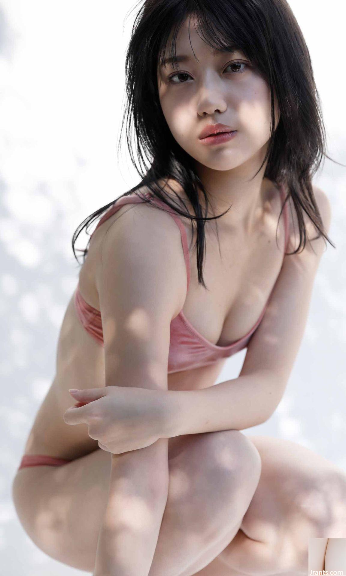 (Shirashishi yui) Sangat menarik untuk menahan kurva &#8220;tubuh panas&#8221; sangat menarik (22p)