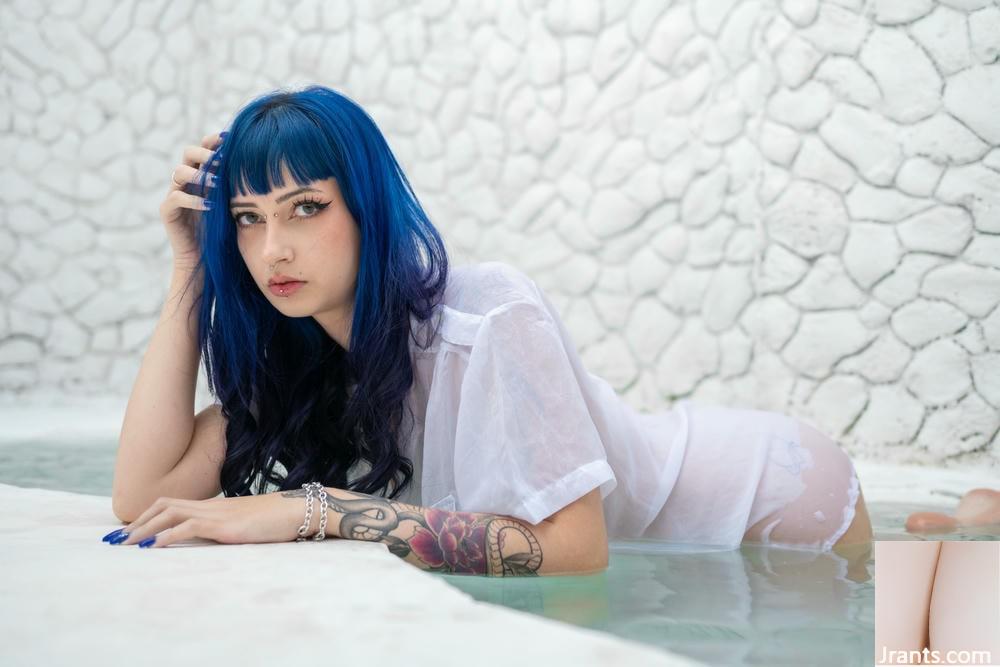 (Suicide Girls) 26 مه 2025 &#8211; میزا &#8211; آب آبی شیرین (60p)