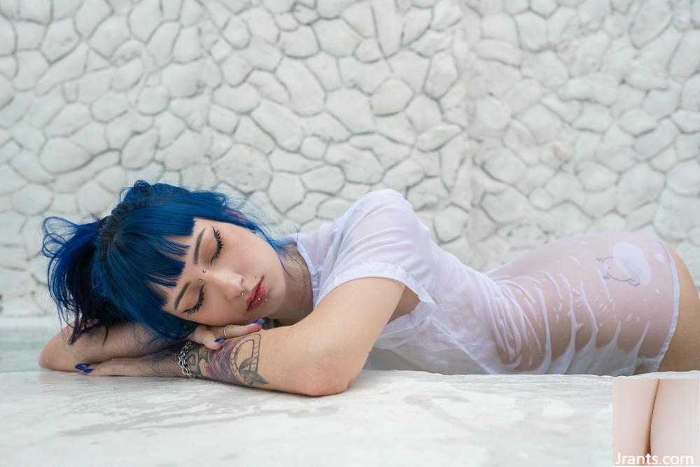 (Suicide Girls) 26 مه 2025 &#8211; میزا &#8211; آب آبی شیرین (60p)