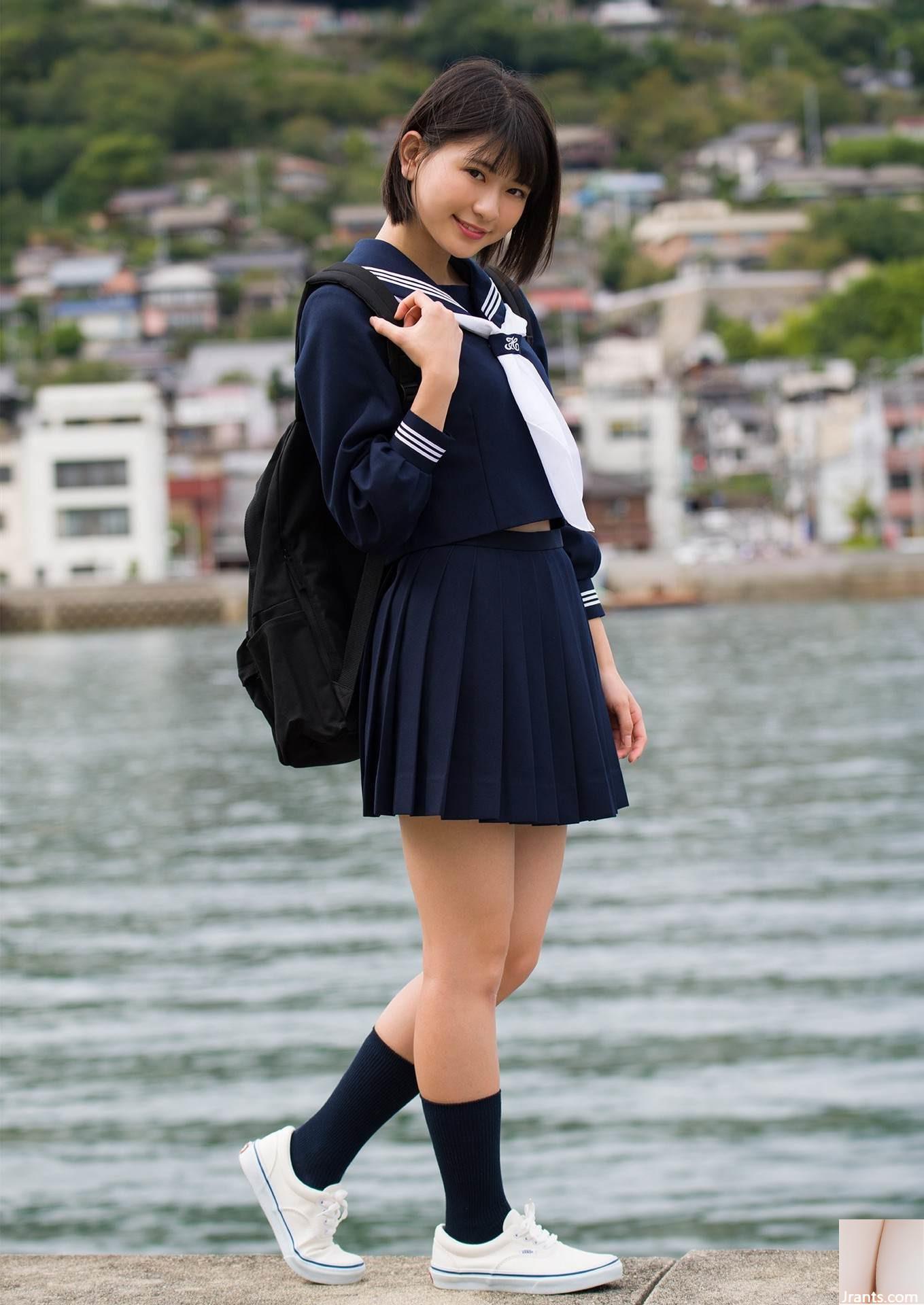 (Minko Yamada) Die süße und sexy Sinnlichkeit enthüllt ihre schlanke Taille und ist so auffällig (19p)