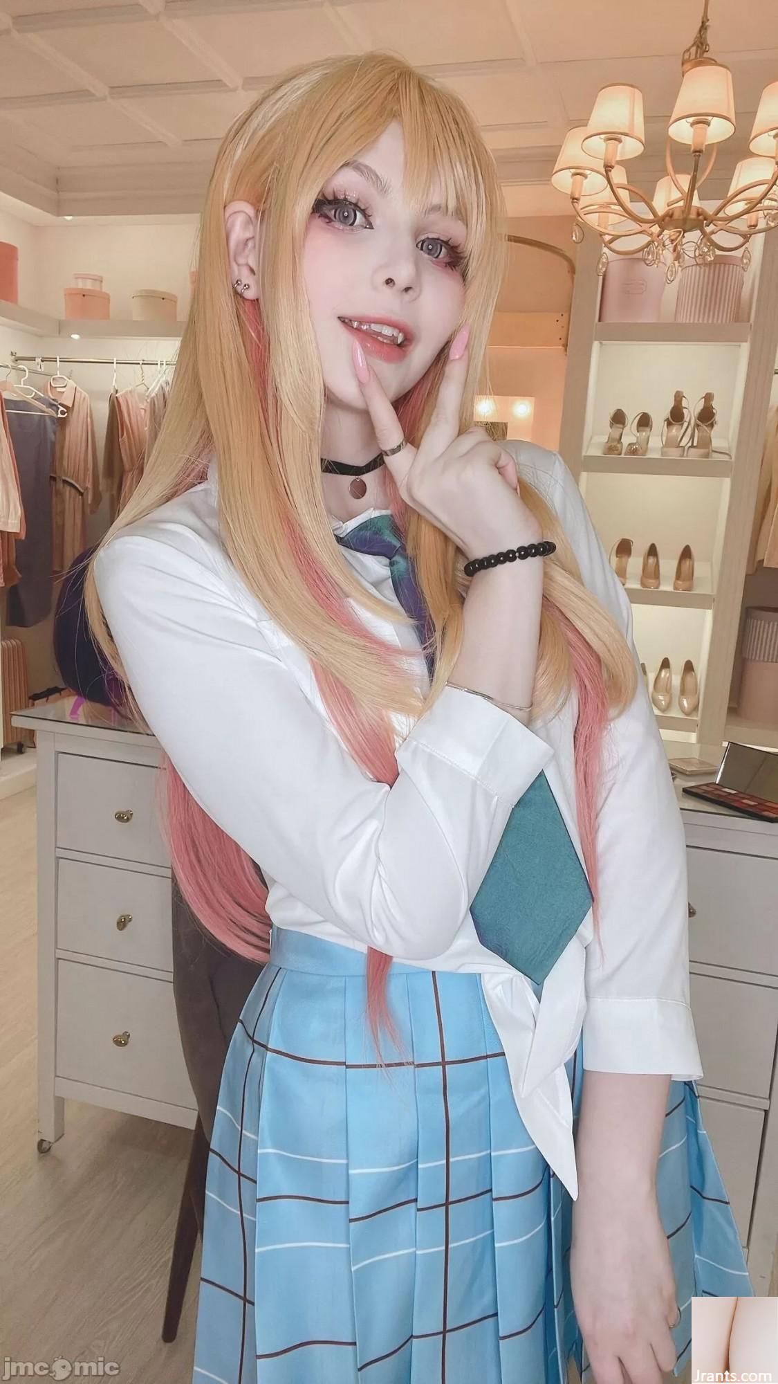 Tsuki Desu &#8211; Marin Kitagawa (102p)
