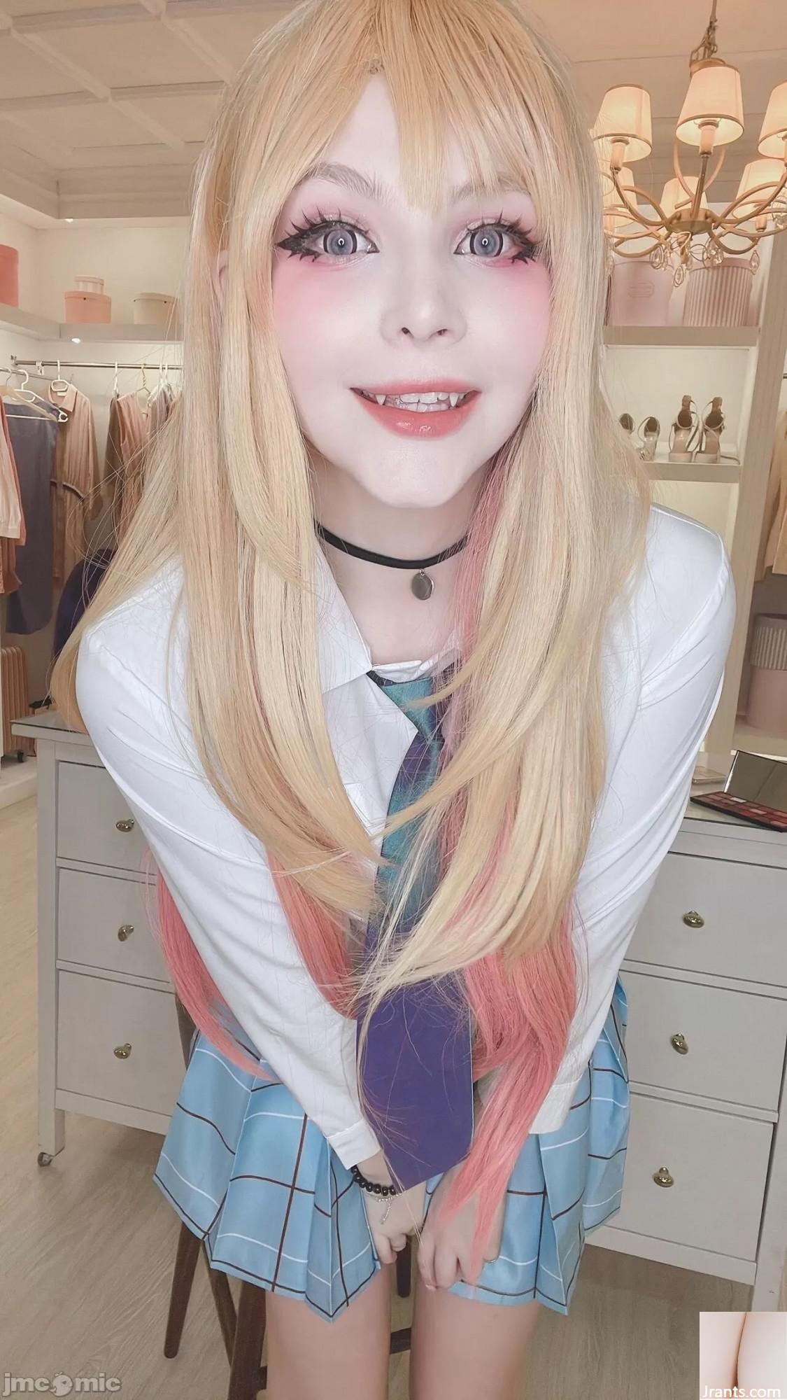 Tsuki Desu &#8211; Marin Kitagawa (102p)