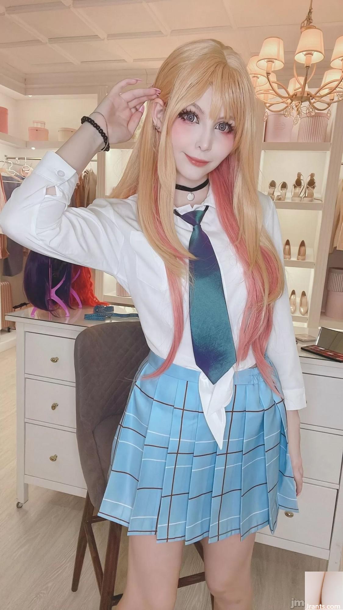 Tsuki Desu &#8211; Marin Kitagawa (102p)
