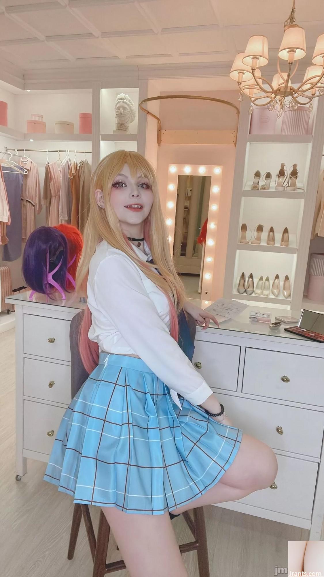 Tsuki Desu &#8211; Marin Kitagawa (102p)