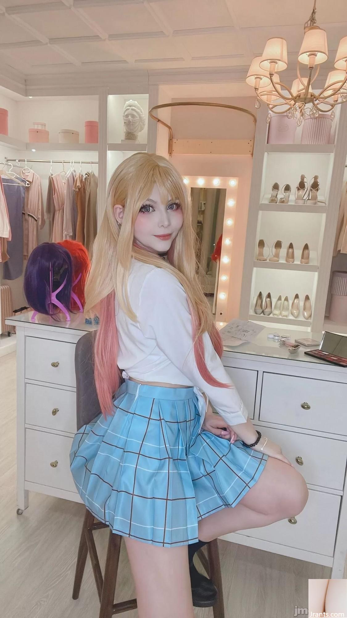 Tsuki Desu &#8211; Marin Kitagawa (102p)