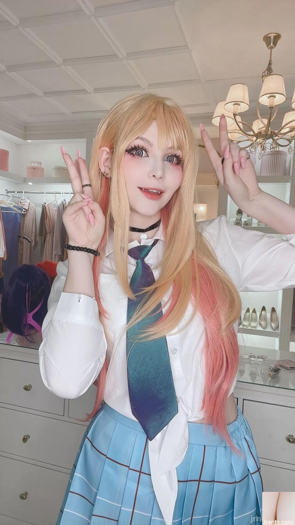 Tsuki Desu &#8211; Marin Kitagawa (102p)