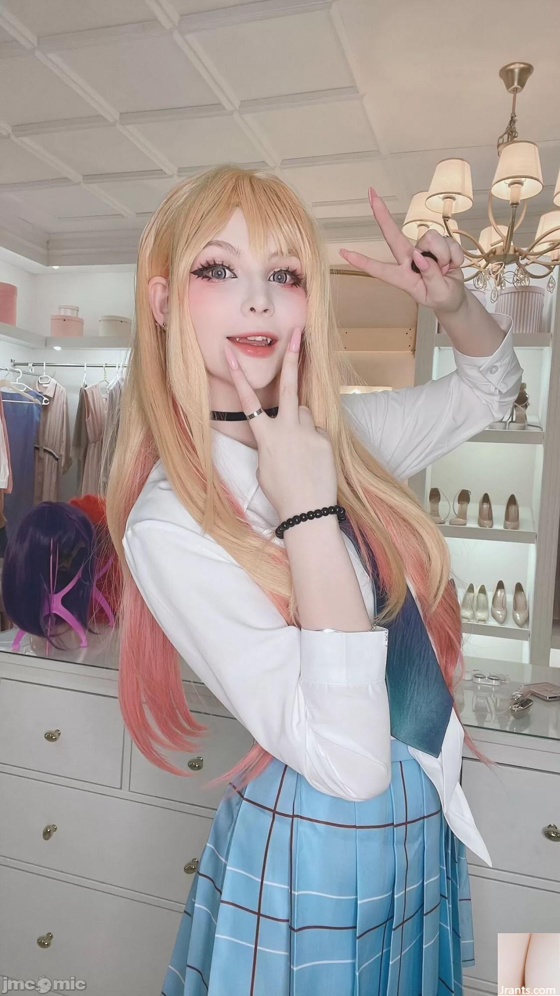 Tsuki Desu &#8211; Marin Kitagawa (102p)