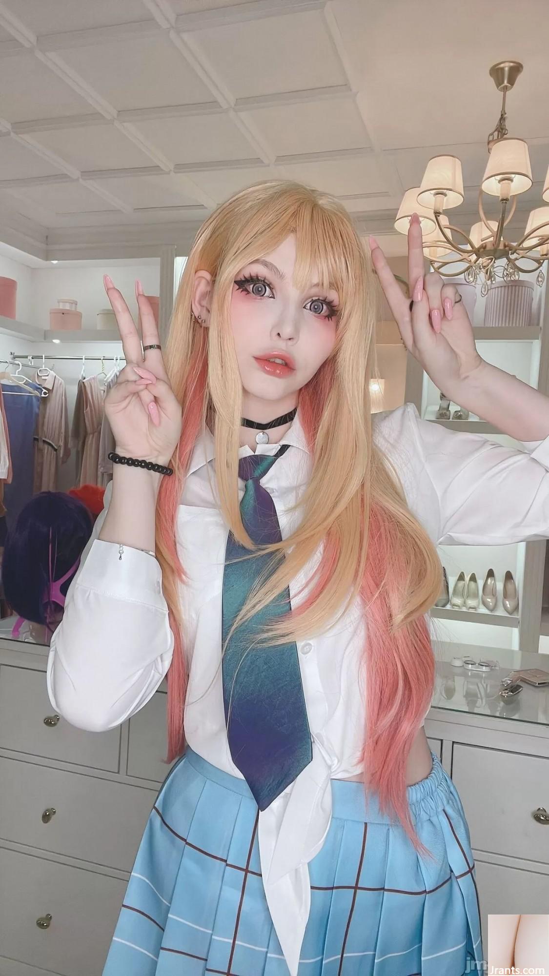 Tsuki Desu &#8211; Marin Kitagawa (102p)