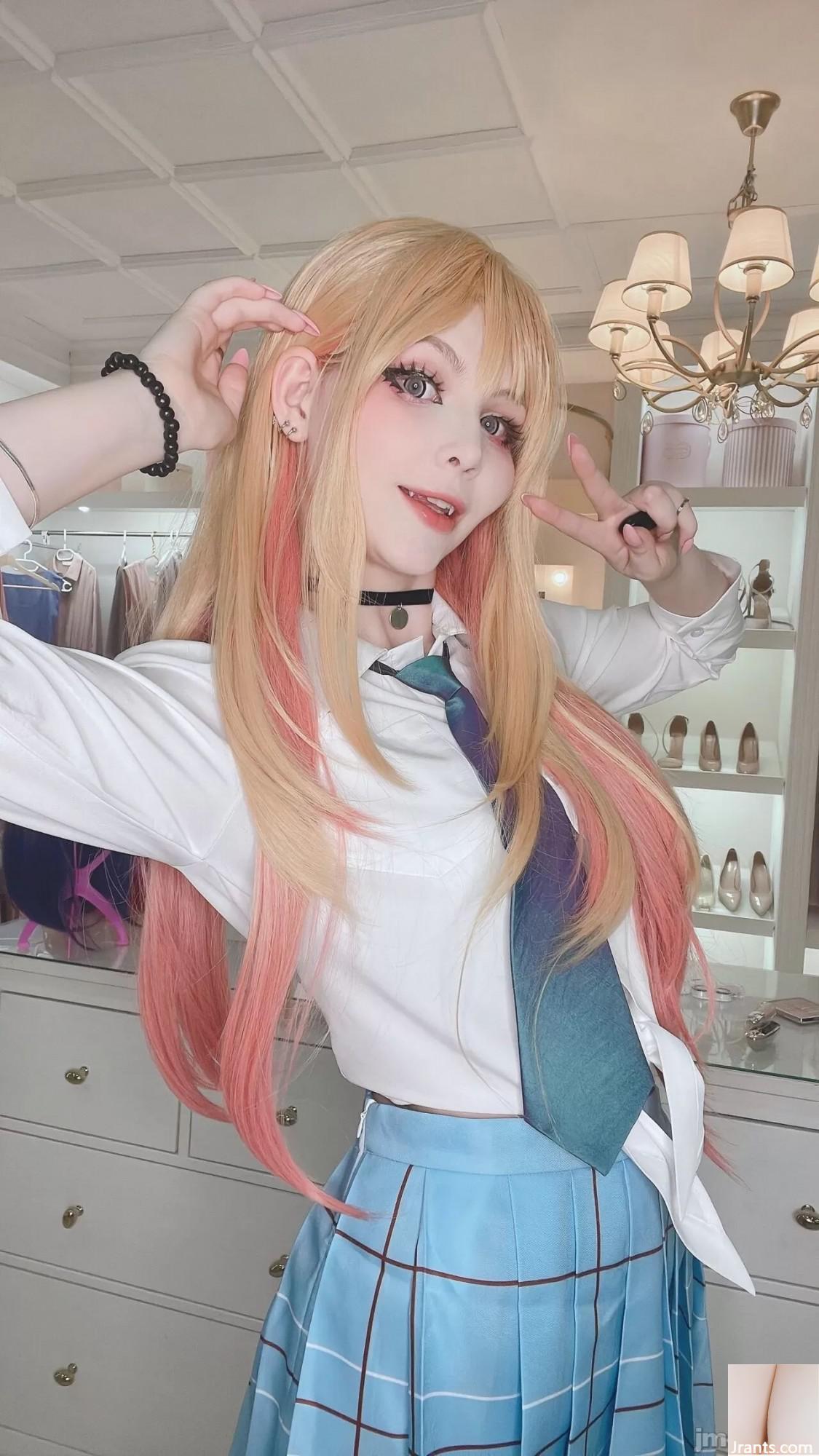 Tsuki Desu &#8211; Marin Kitagawa (102p)