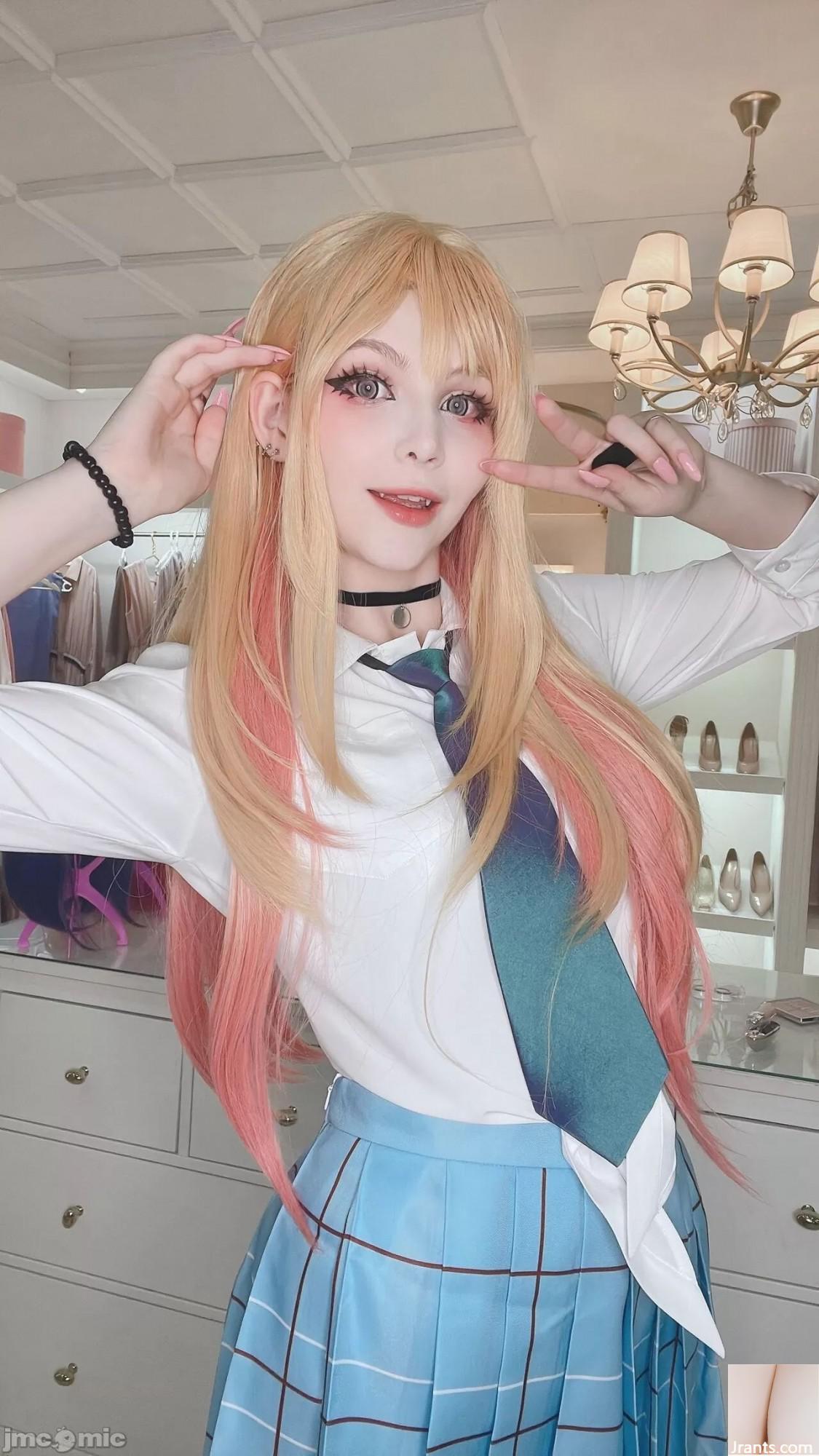 Tsuki Desu &#8211; Marin Kitagawa (102p)
