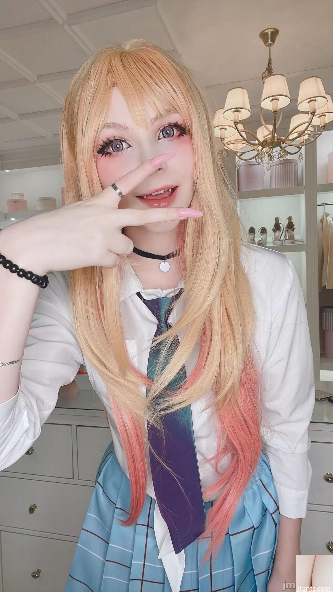 Tsuki Desu &#8211; Marin Kitagawa (102p)