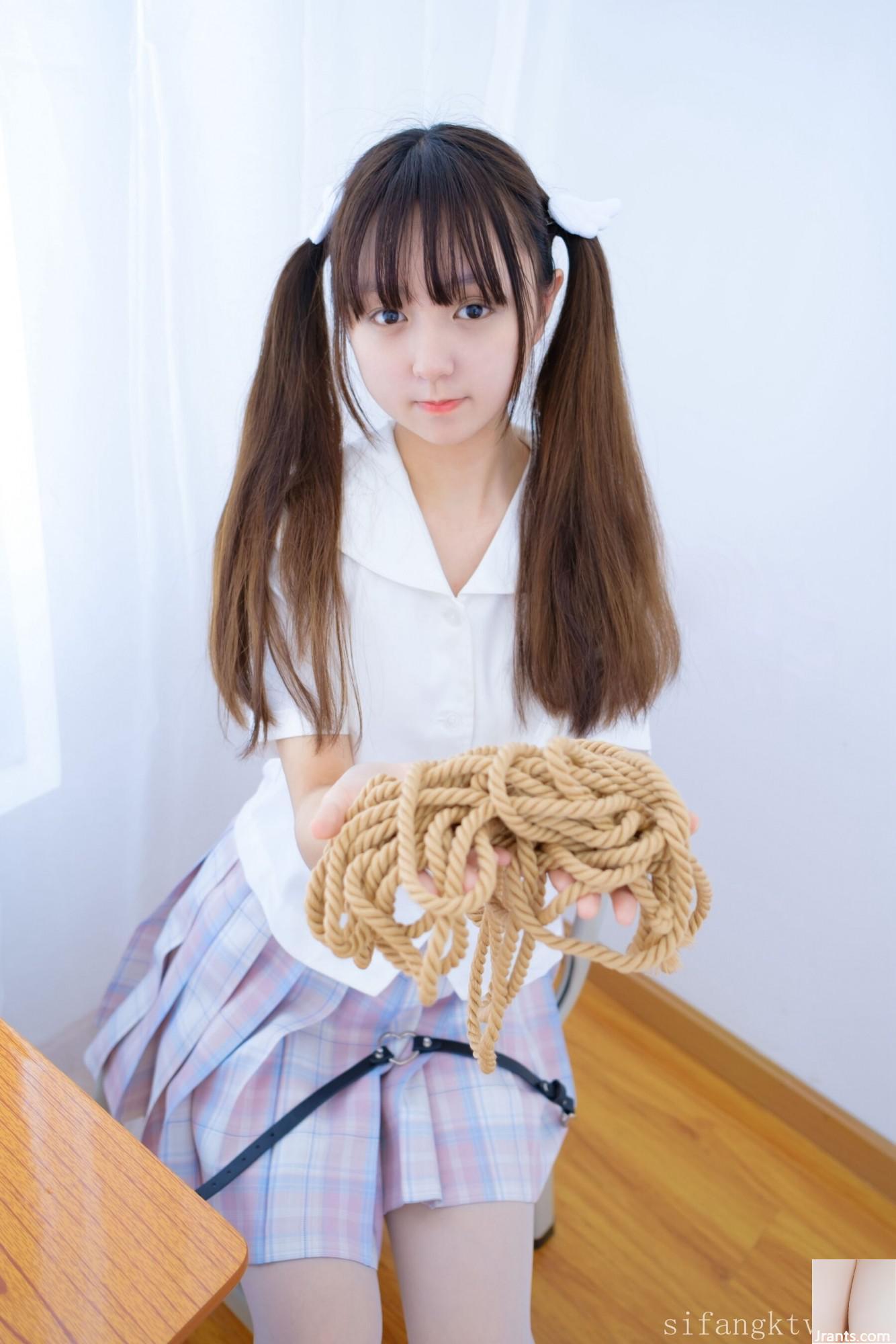 (النموذج الوطني للجسم البشري) Tuanzi &#8220;Rope Art&#8221; (90p)