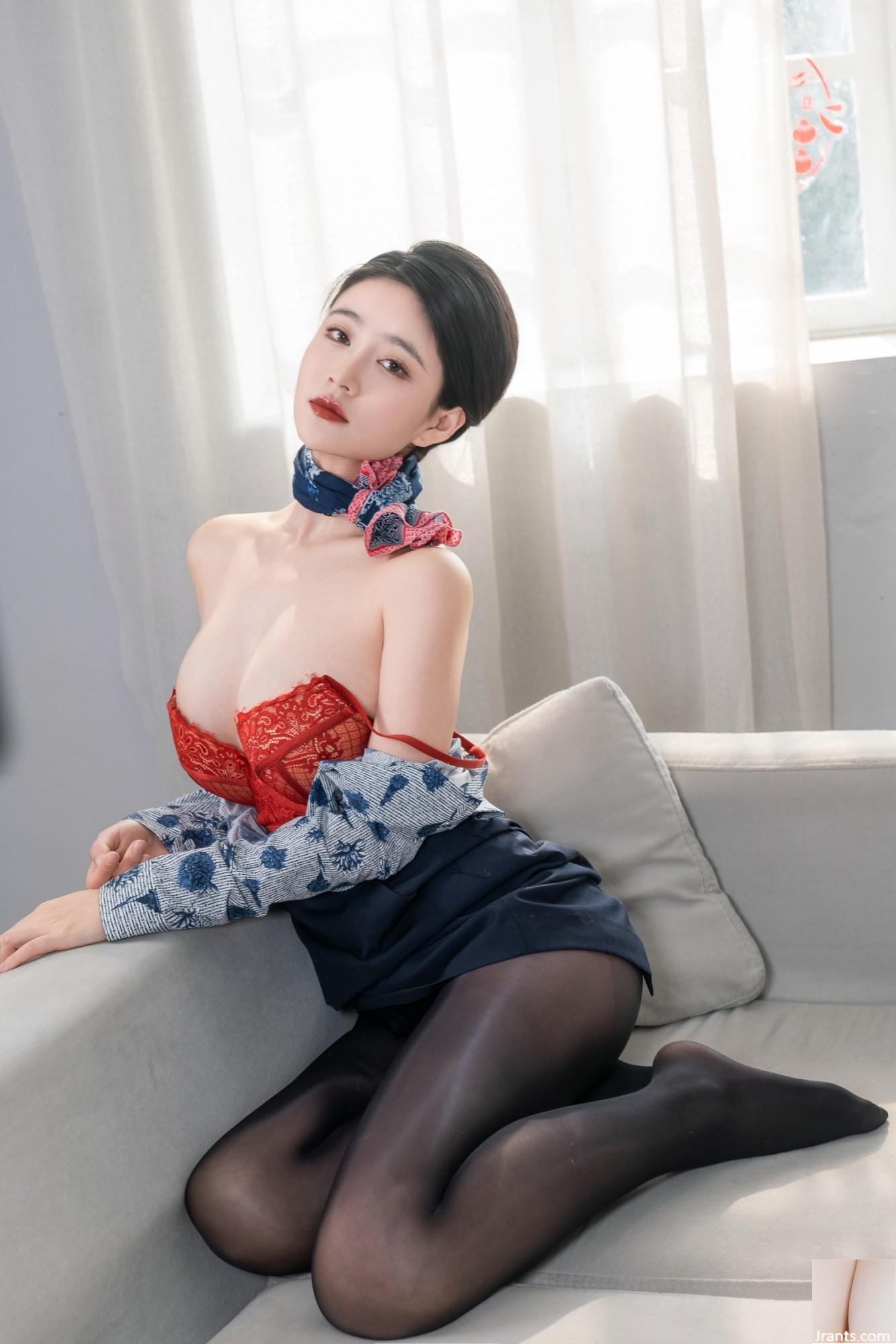 Nnian Nnian-Stewardess (84 عکس) (84p)