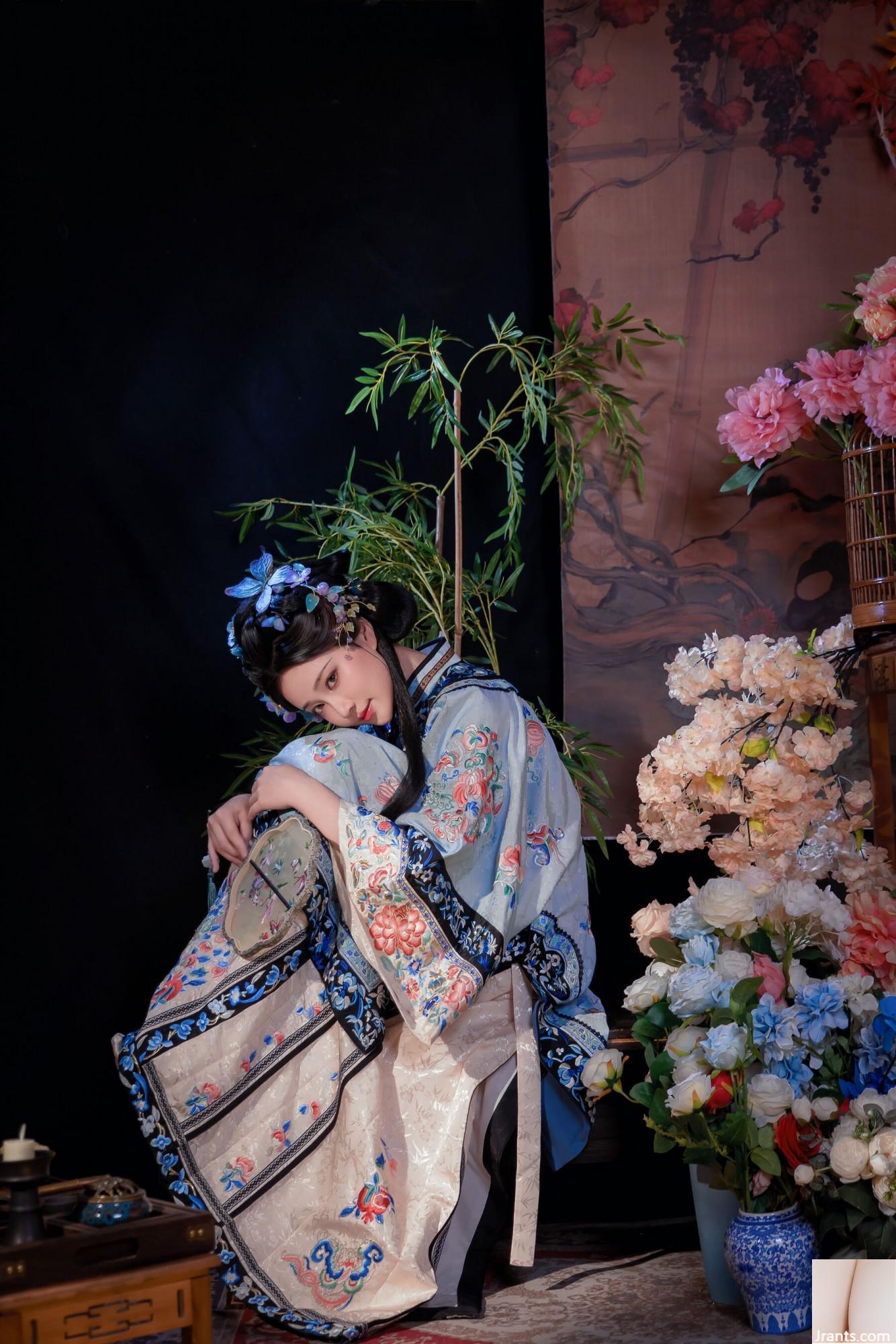 Nnian (عکس) &#8220;مار می آید&#8221; (232p)