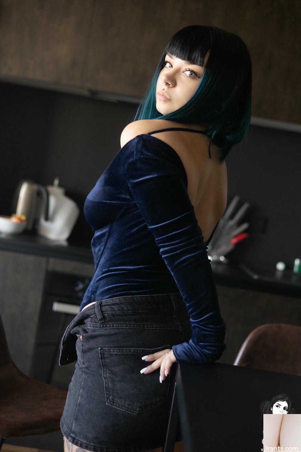 (Suicide Girlsမေလ 29, 2025 &#8211; Psychocat &#8211; hypnotic အကြည့် (58p)
