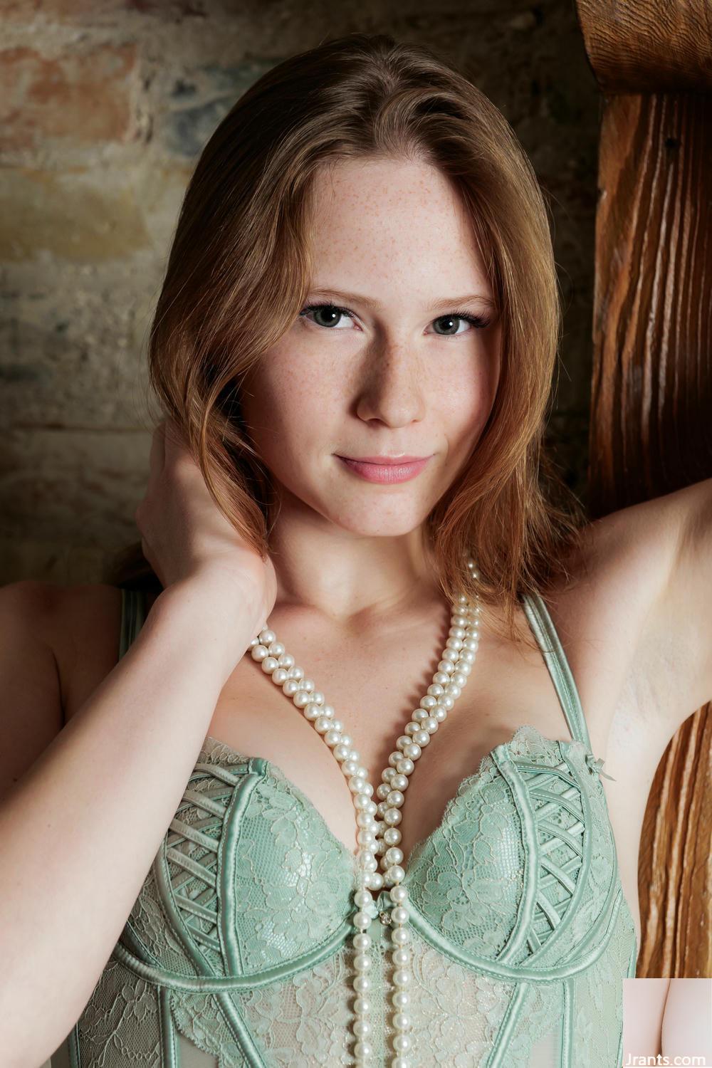 (MetArt) 31 مه 2025 &#8211; زوزانا &#8211; موزه مدرن