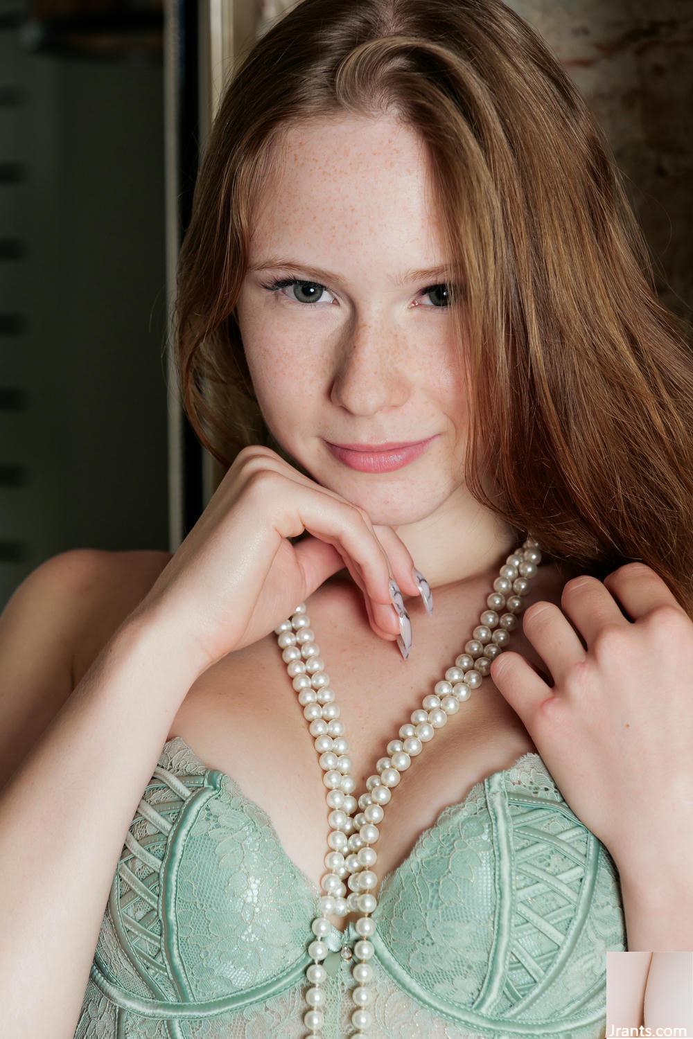 (MetArt) 31 مه 2025 &#8211; زوزانا &#8211; موزه مدرن