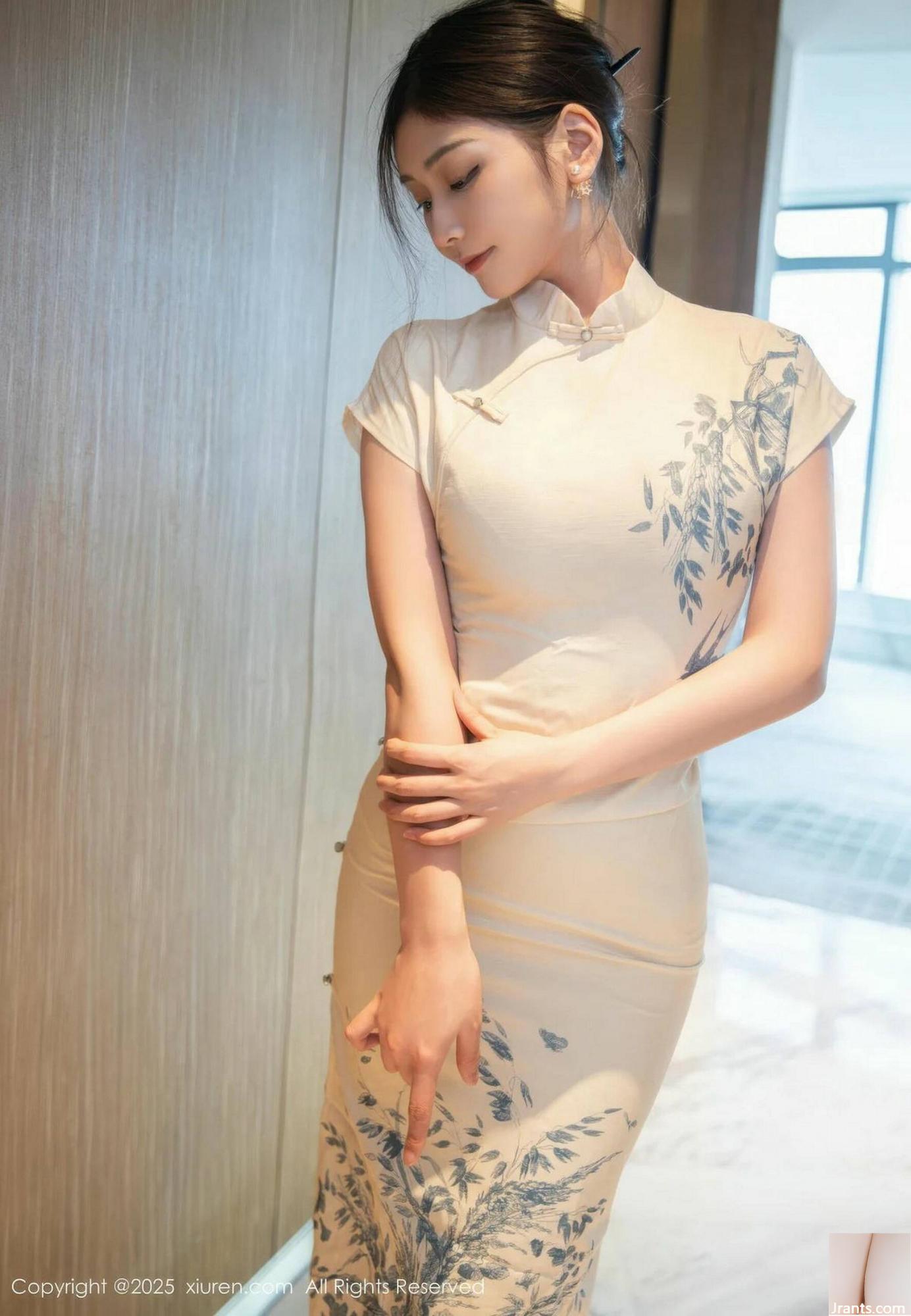 ((XiuRen) 2025.07.31 No.10605 Liu Tingting النسخة الكاملة (73p)
