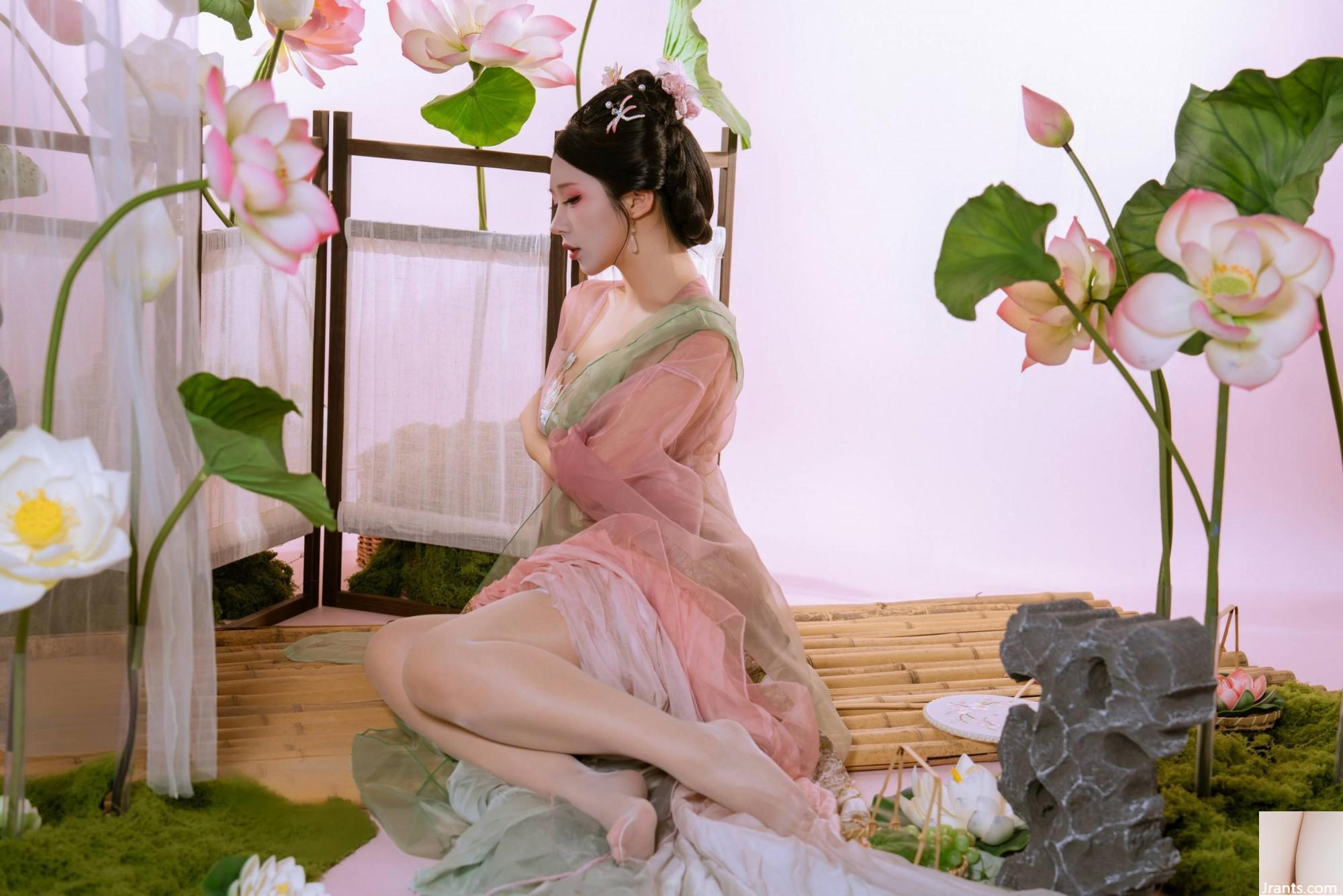 (مجموعه آنلاین) دختر رفاهی yunxixi &#8220;شیر هلو لوتوس&#8221; VIP Exclusive (93p)