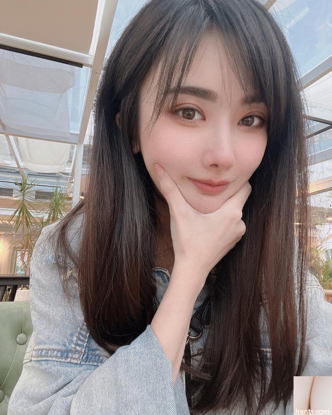 Top Pretty Girl « DiANDIAN » a une peau blanche et des caractéristiques faciales délicates aussi belles que ses caractéristiques faciales (10p)