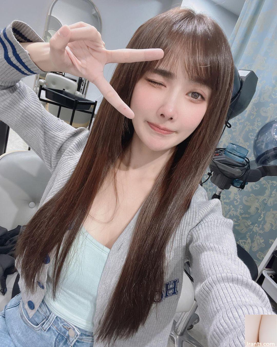 Top Pretty Girl « DiANDIAN » a une peau blanche et des caractéristiques faciales délicates aussi belles que ses caractéristiques faciales (10p)