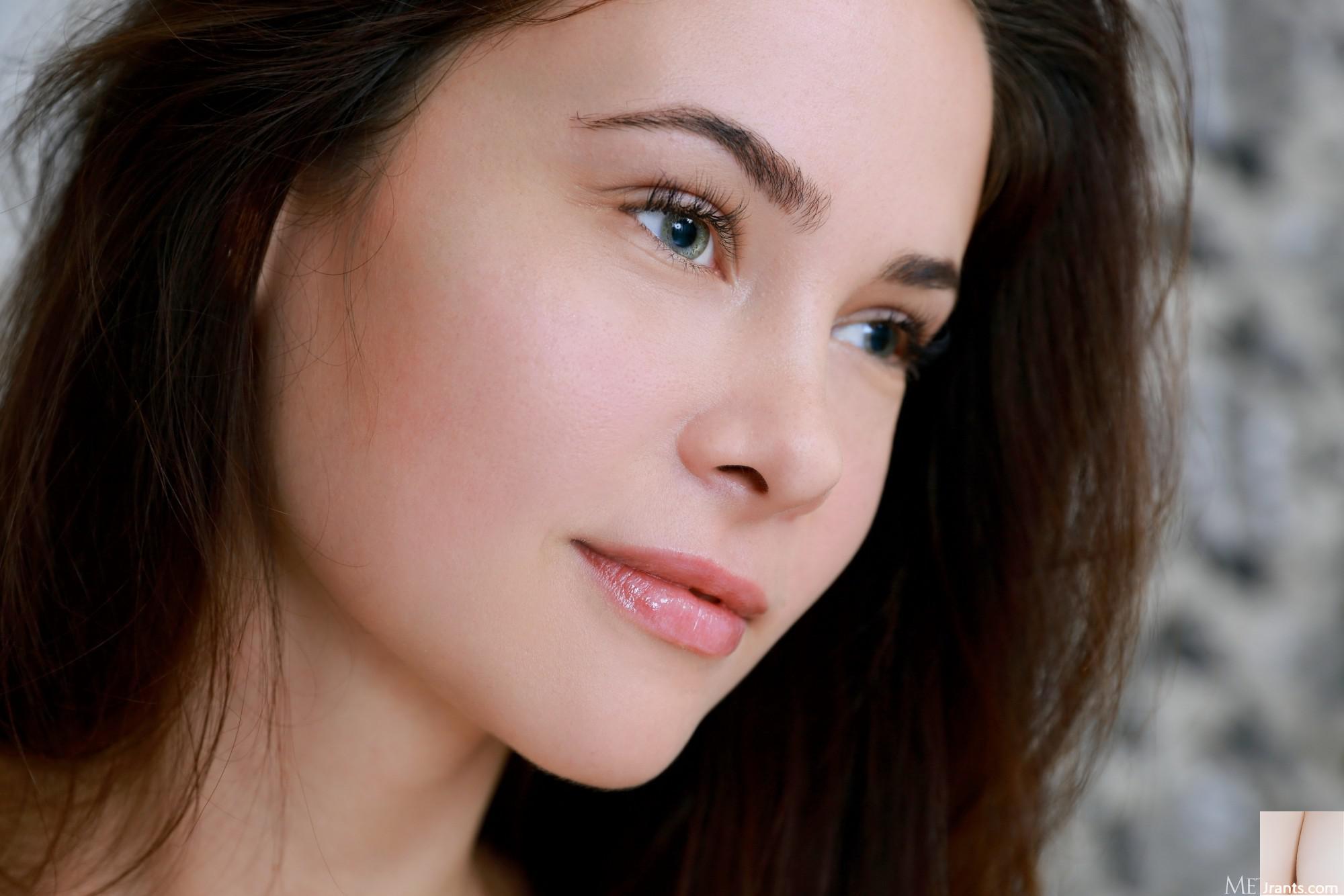 Martina Mink &#8211; Dirilis dari Lace (116p)