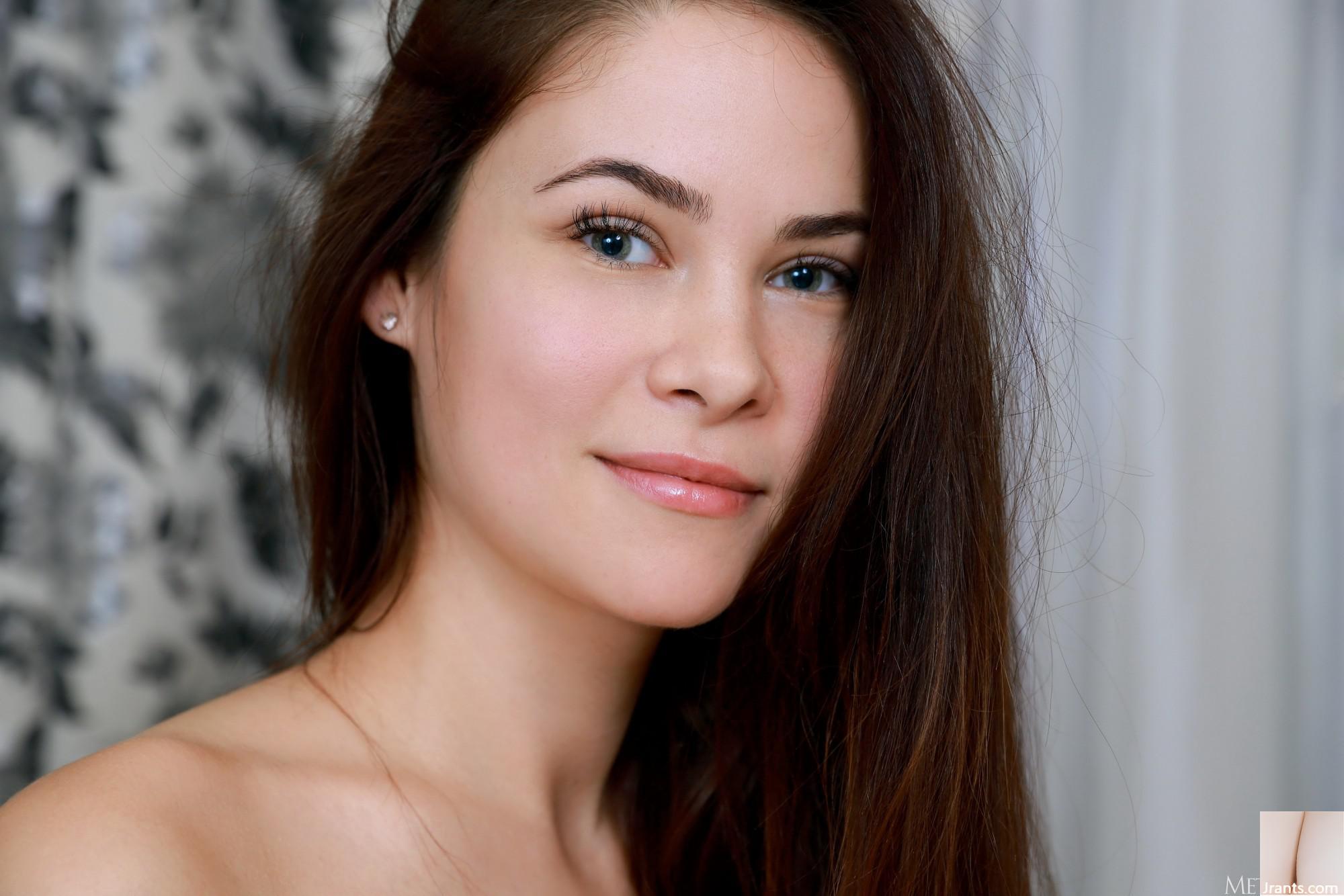 Martina Mink &#8211; Dirilis dari Lace (116p)