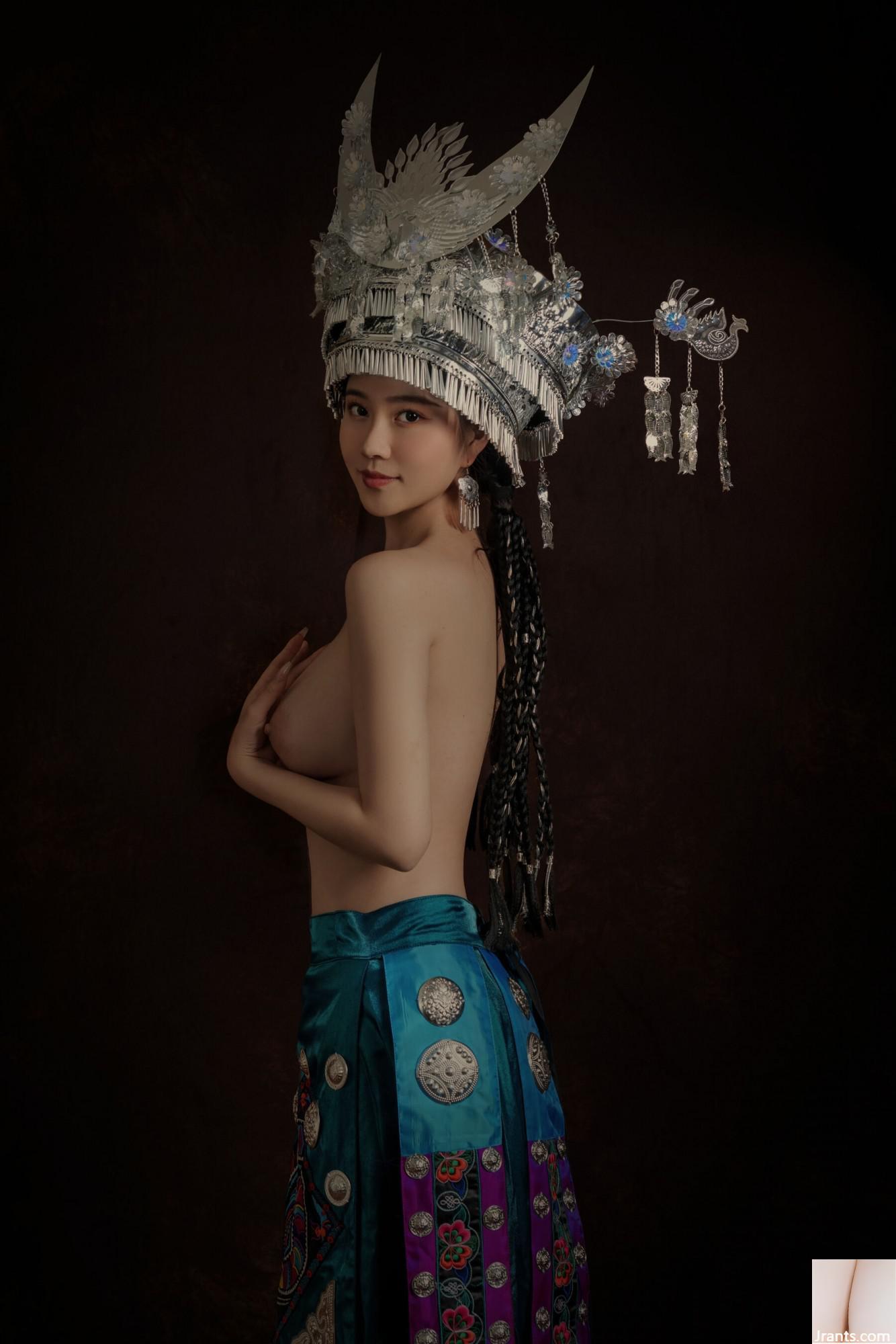 (Tubuh Manusia Model Nasional) Nnian&#8221;Miaojiang Girl&#8221; (50p)