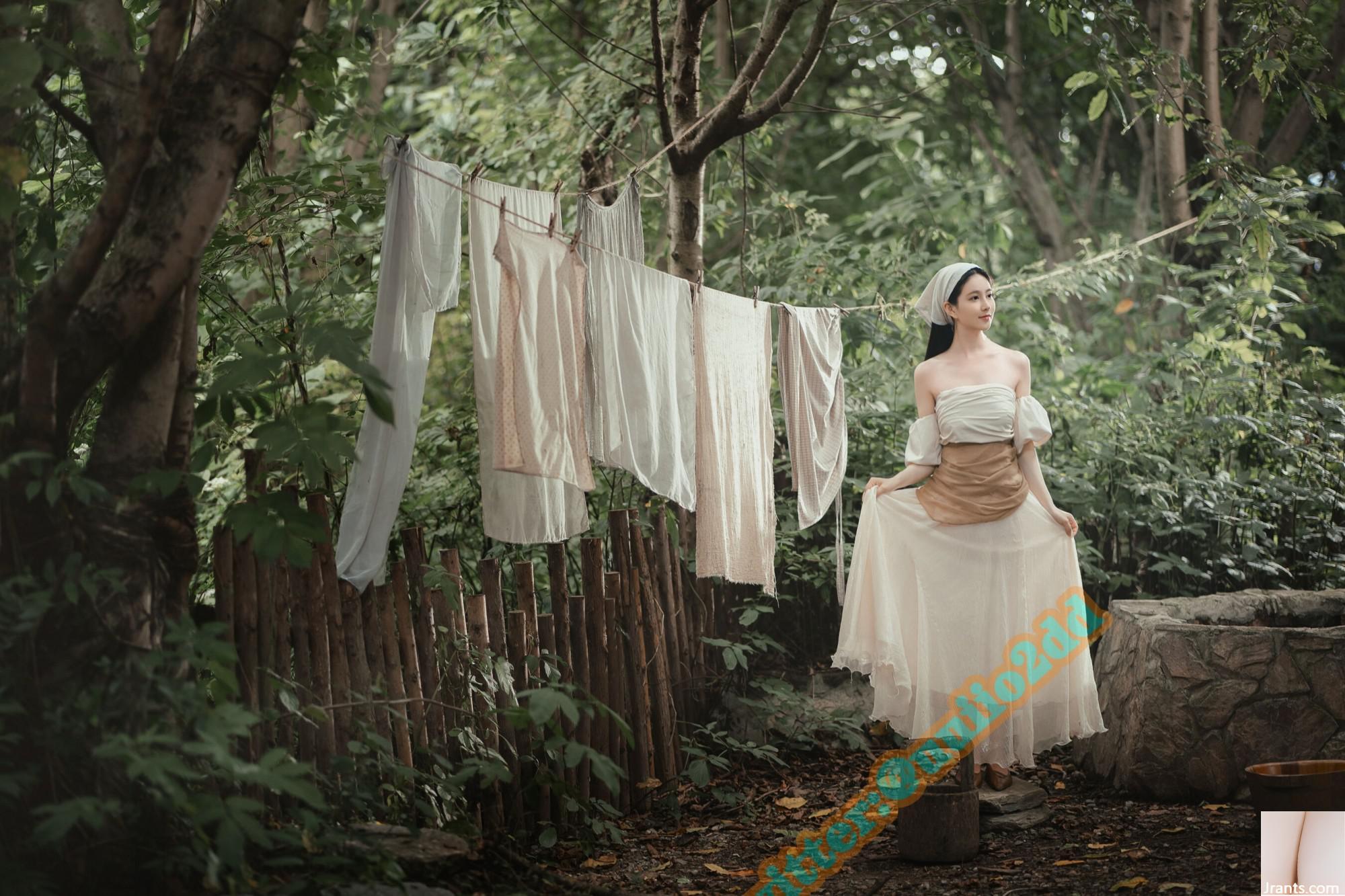 (Foto set model Cina) Nnian&#8221;Tiga Musim Tiga Evians&#8221; (52p)