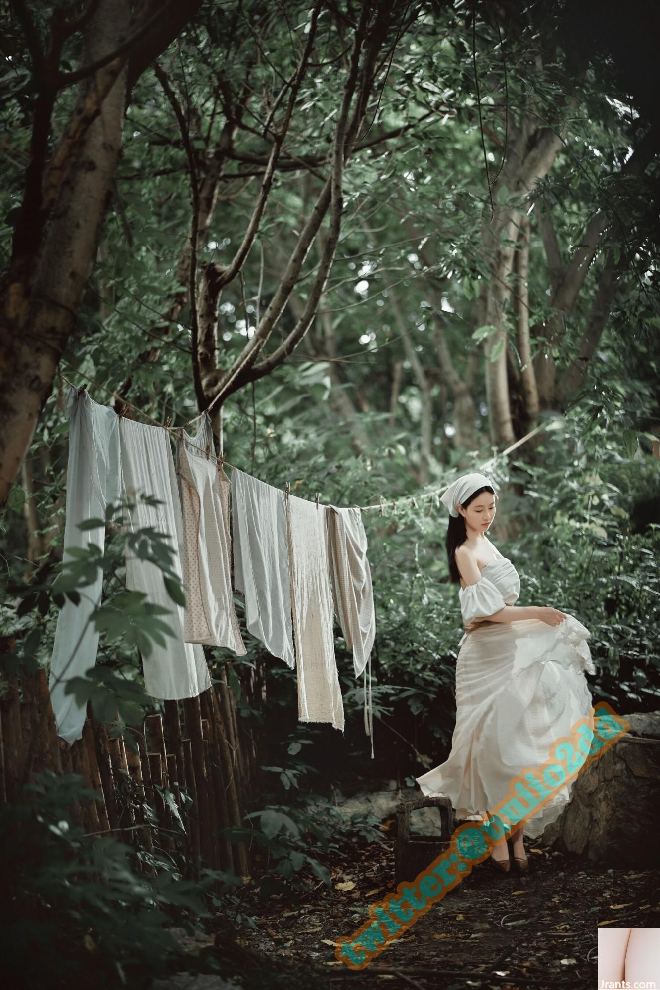 (Foto set model Cina) Nnian&#8221;Tiga Musim Tiga Evians&#8221; (52p)