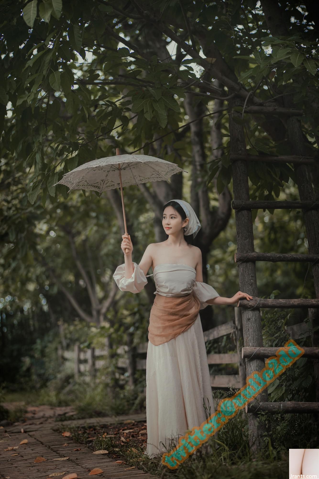 (Foto set model Cina) Nnian&#8221;Tiga Musim Tiga Evians&#8221; (52p)