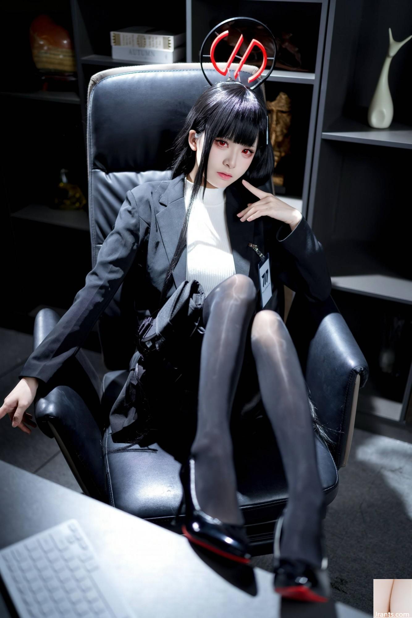 (مجموعة عبر الإنترنت) Girlmare Girl Jiuqi Meow &#8220;Dou Yueli Yin&#8221; VIP Exclusive (67p)