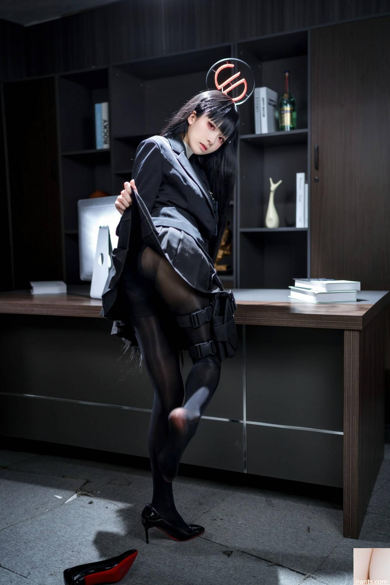 (Koleksi Online) Gadis Kesejahteraan Jiuqi Meow &#8220;Dou Yueli Yin&#8221; Exclusive (67P)