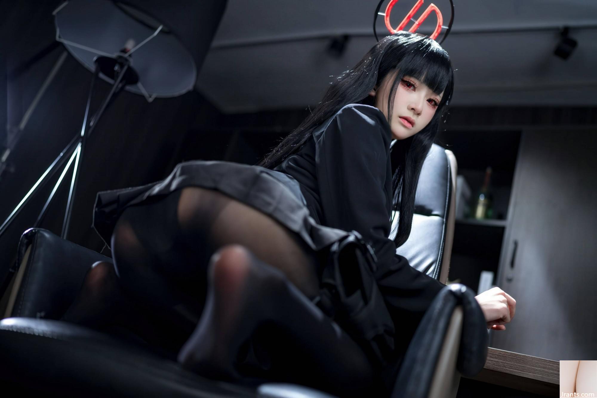(Koleksi Online) Gadis Kesejahteraan Jiuqi Meow &#8220;Dou Yueli Yin&#8221; Exclusive (67P)