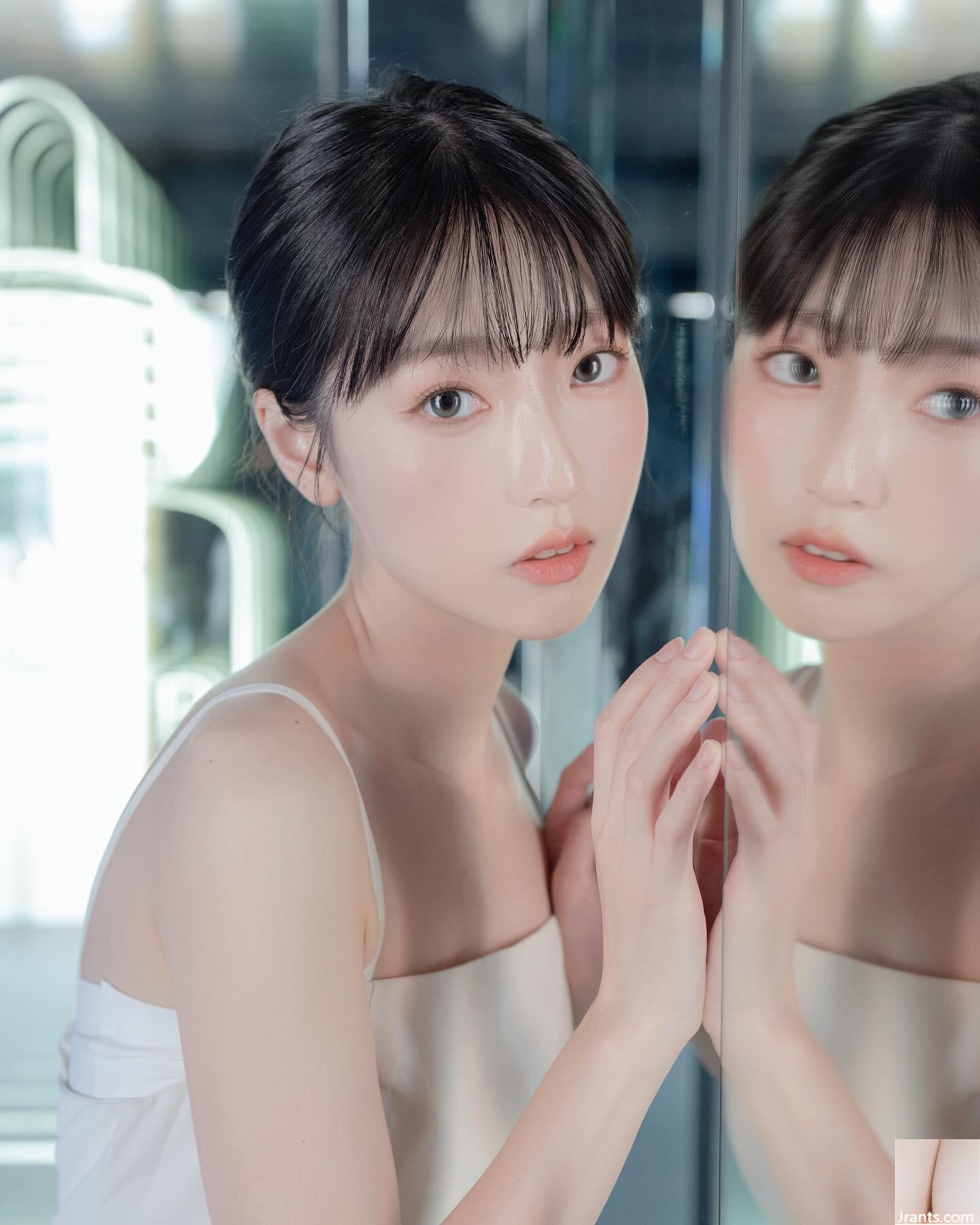 La belle fille d&rsquo;à côté « Wu Fang » est si heureuse avec Fair Body Beauty (10p)