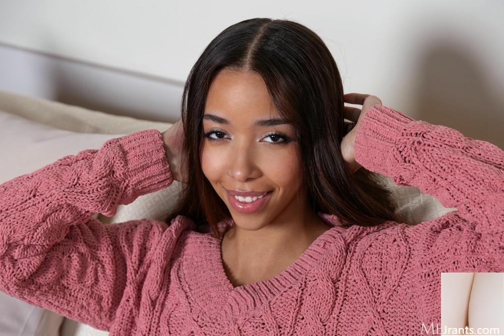 (MetArt) 03 juin 2025 &#8211; LIA LIN &#8211; ROSE COZY (134P)