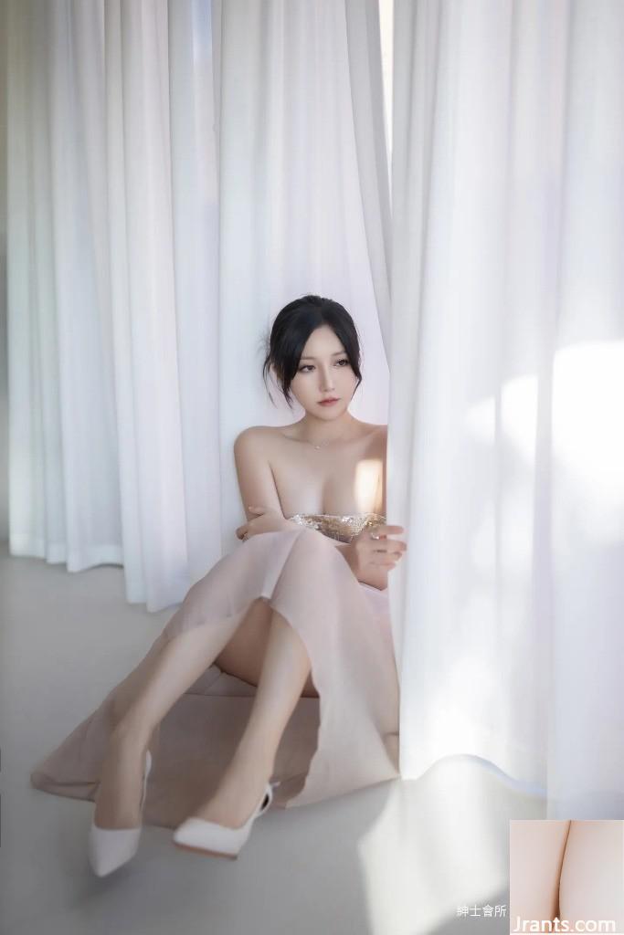 Caviar Fish Strap Boobs အမျိုးသမီး (101p)