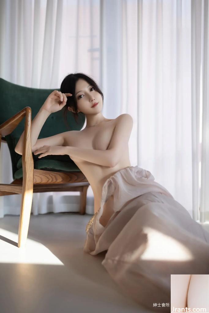 Caviar Fish Strap Boobs အမျိုးသမီး (101p)