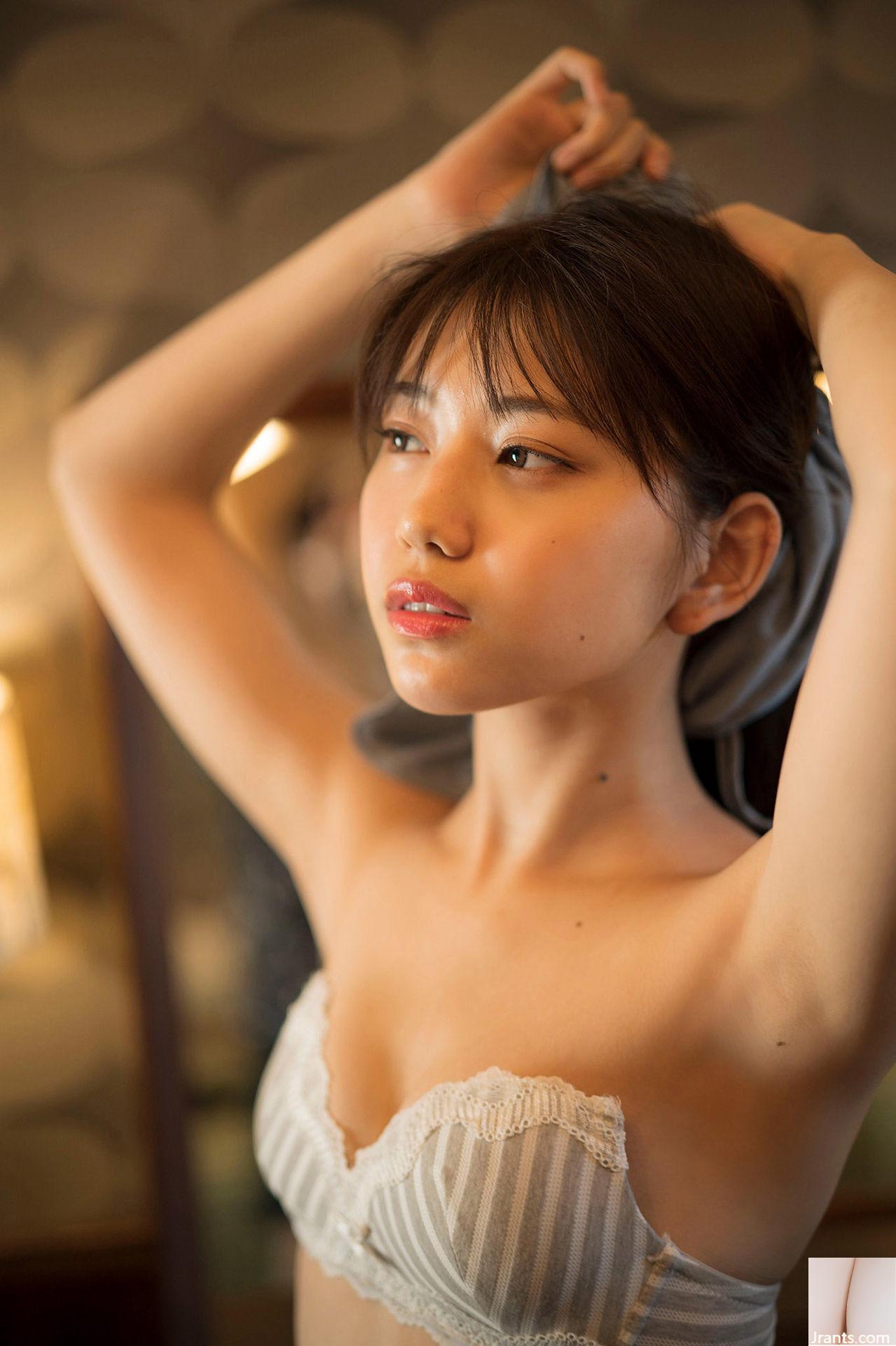 (Shirashishi Yui) တိုက်ခိုက်ရေးအာဏာနှင့်ပြည့်ဝသည်။ လူတွေကိုစိတ်ကူးယဉ်ဖို့စိတ်အနှောင့်အယှက်ဖြစ်စေတဲ့ရုပ်ပုံများ (36p)