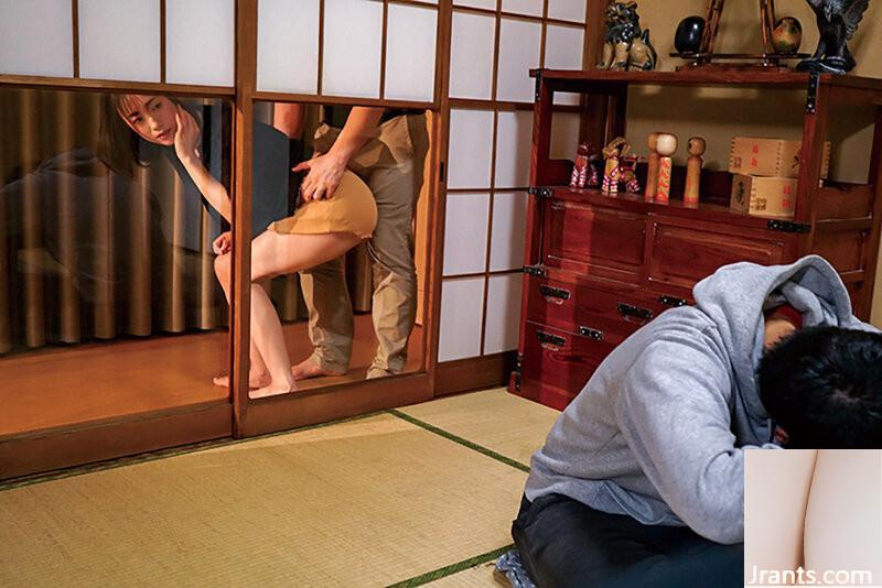 Nagase Asami: Dans la maison de ses parents, où elle fait actuellement revivre une maison vide, sa femme est séduite par un homme avec une grosse bite dure à la campagne &#8230; (21p)