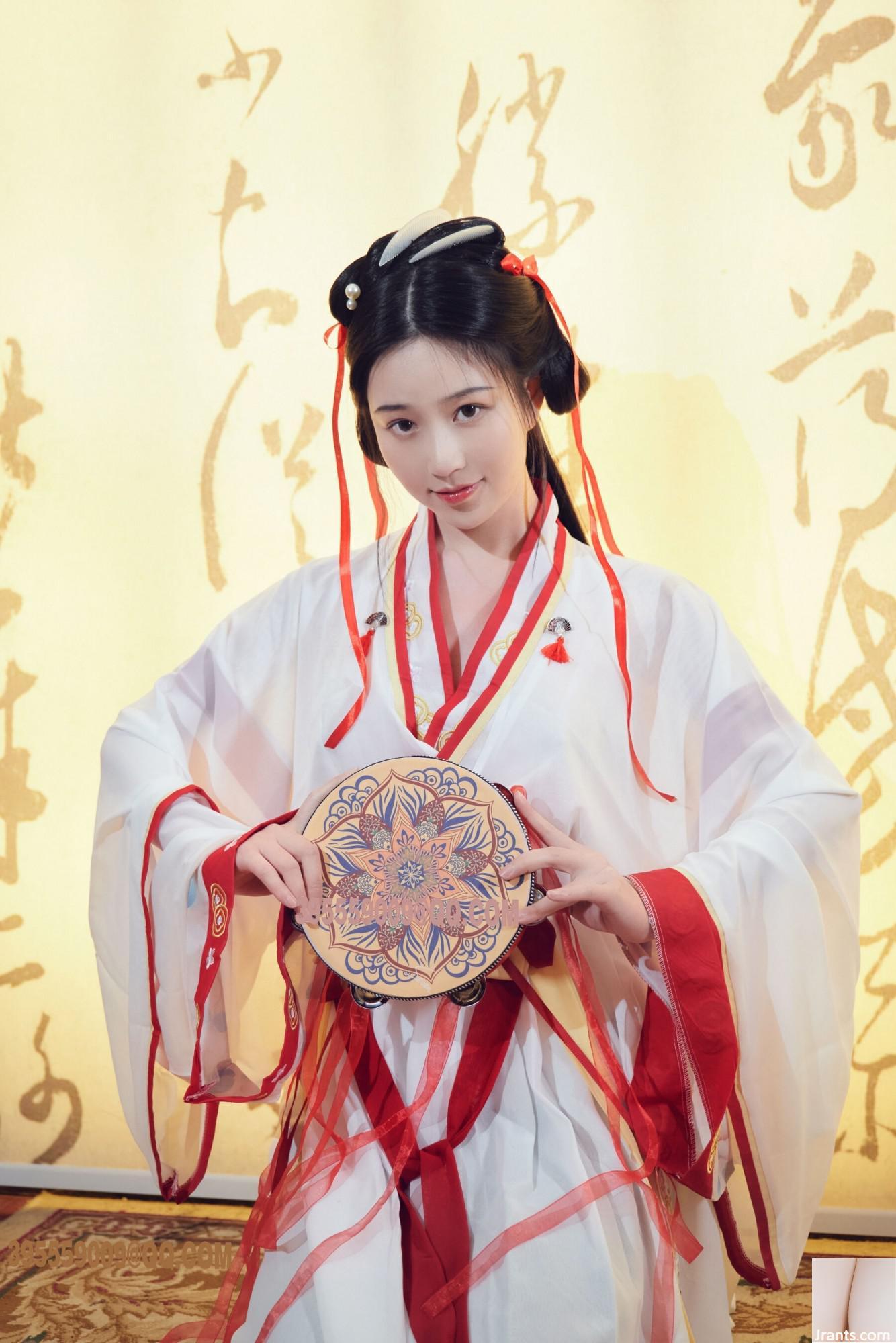 (Tubuh Manusia Model Nasional) Nnian&#8221;Ru Meng Ling&#8221; (40p)