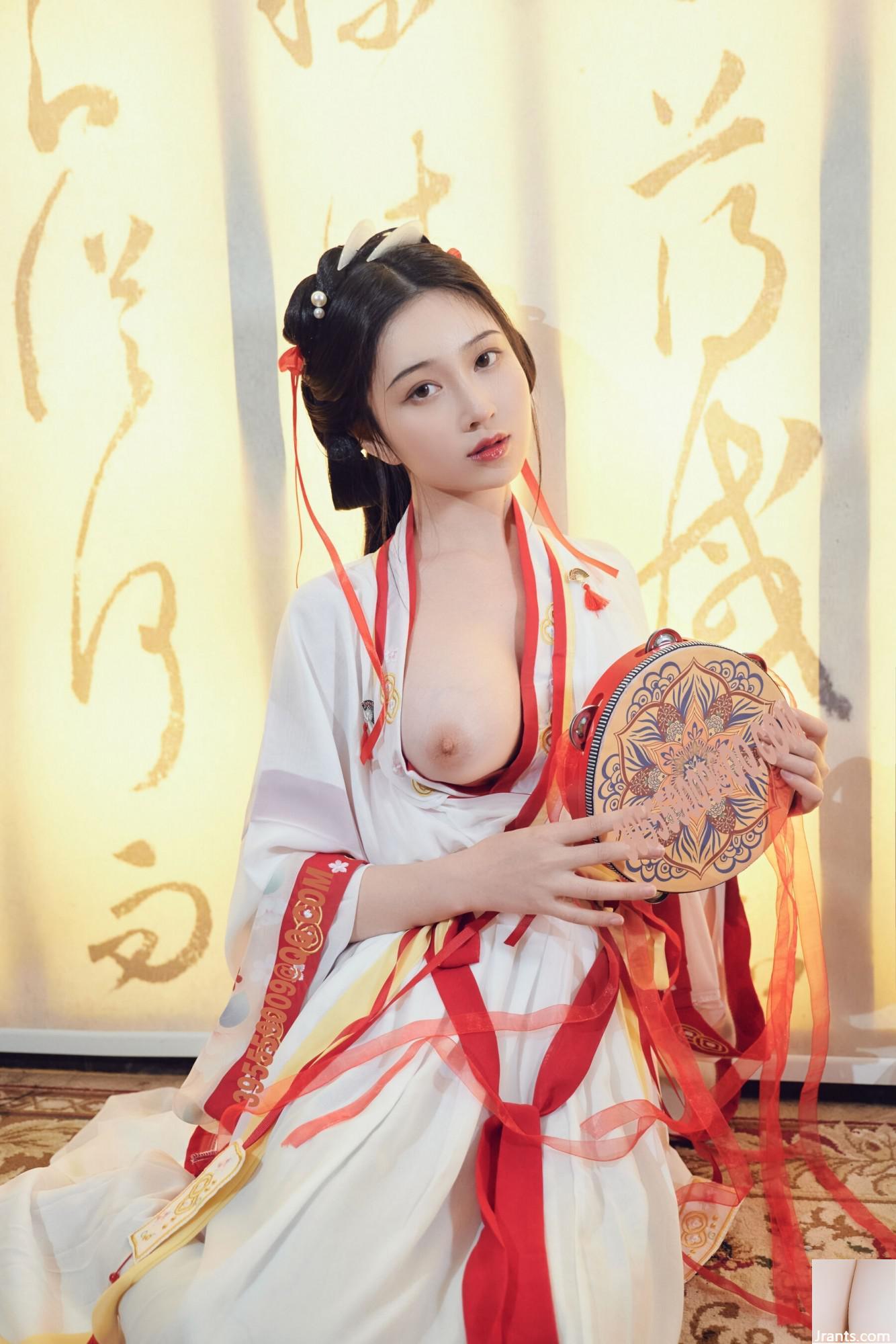 (Tubuh Manusia Model Nasional) Nnian&#8221;Ru Meng Ling&#8221; (40p)