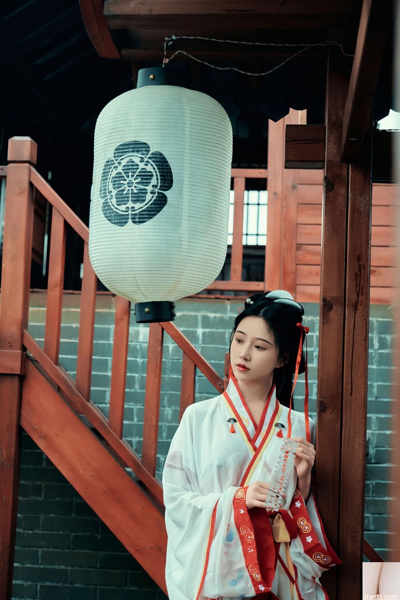 (Tubuh Manusia Model Nasional) Nnian&#8221;Ru Meng Ling&#8221; (40p)