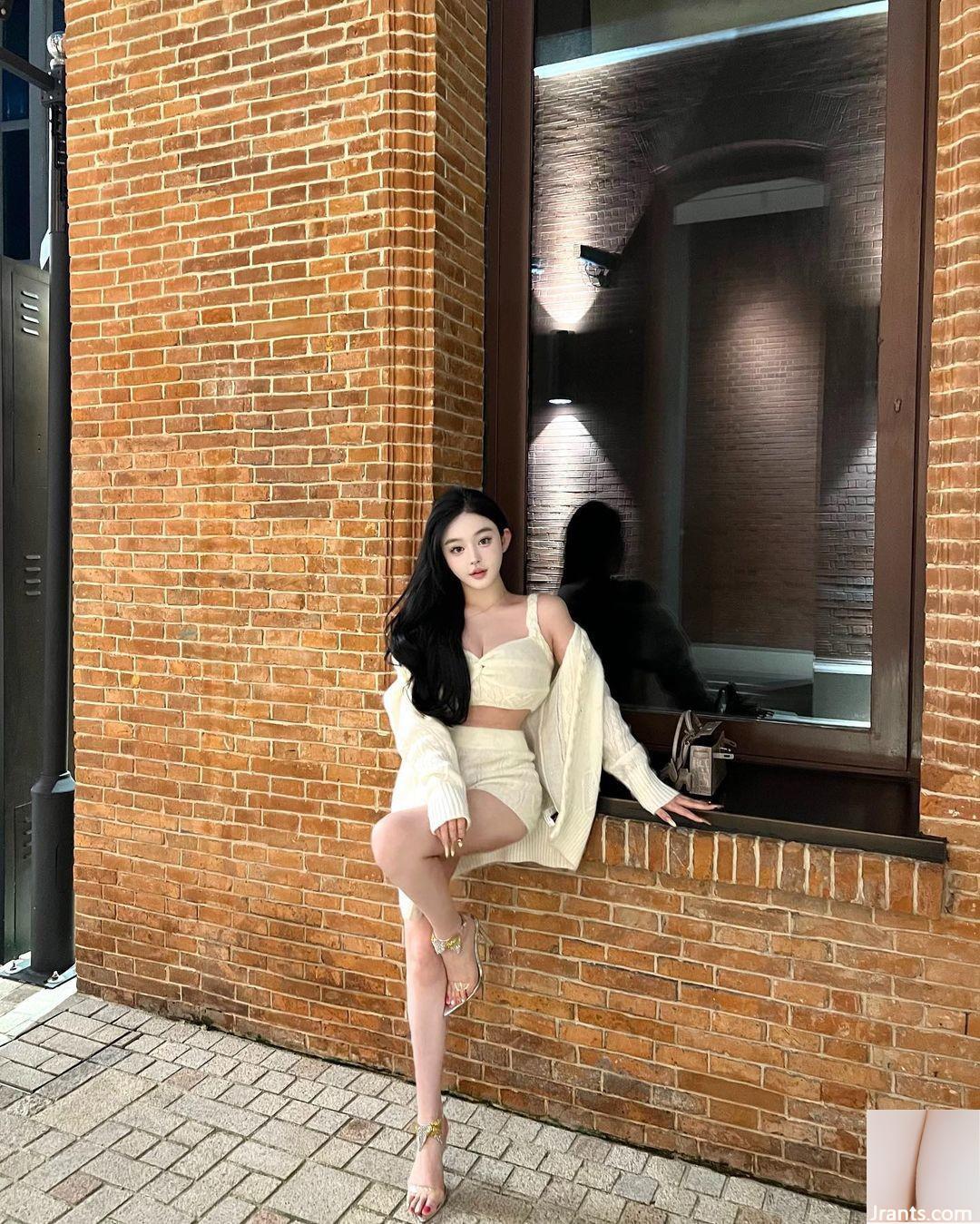 Super Spicy and Sweet Pretty Girl &#8220;Qian Hui&#8221; tem uma visão chocante de perspectiva cruel (10p)