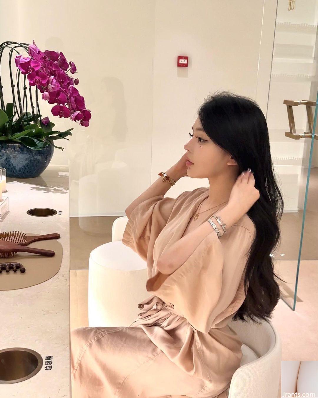 Super Spicy and Sweet Pretty Girl &#8220;Qian Hui&#8221; tem uma visão chocante de perspectiva cruel (10p)