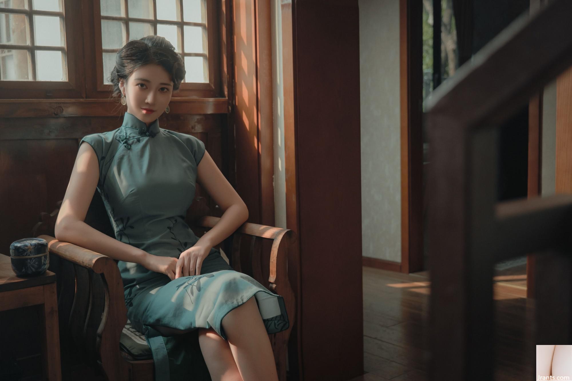 (Foto de conjunto de modelos chineses) Nnian&#8221;Flores no mar&#8221; (80p)