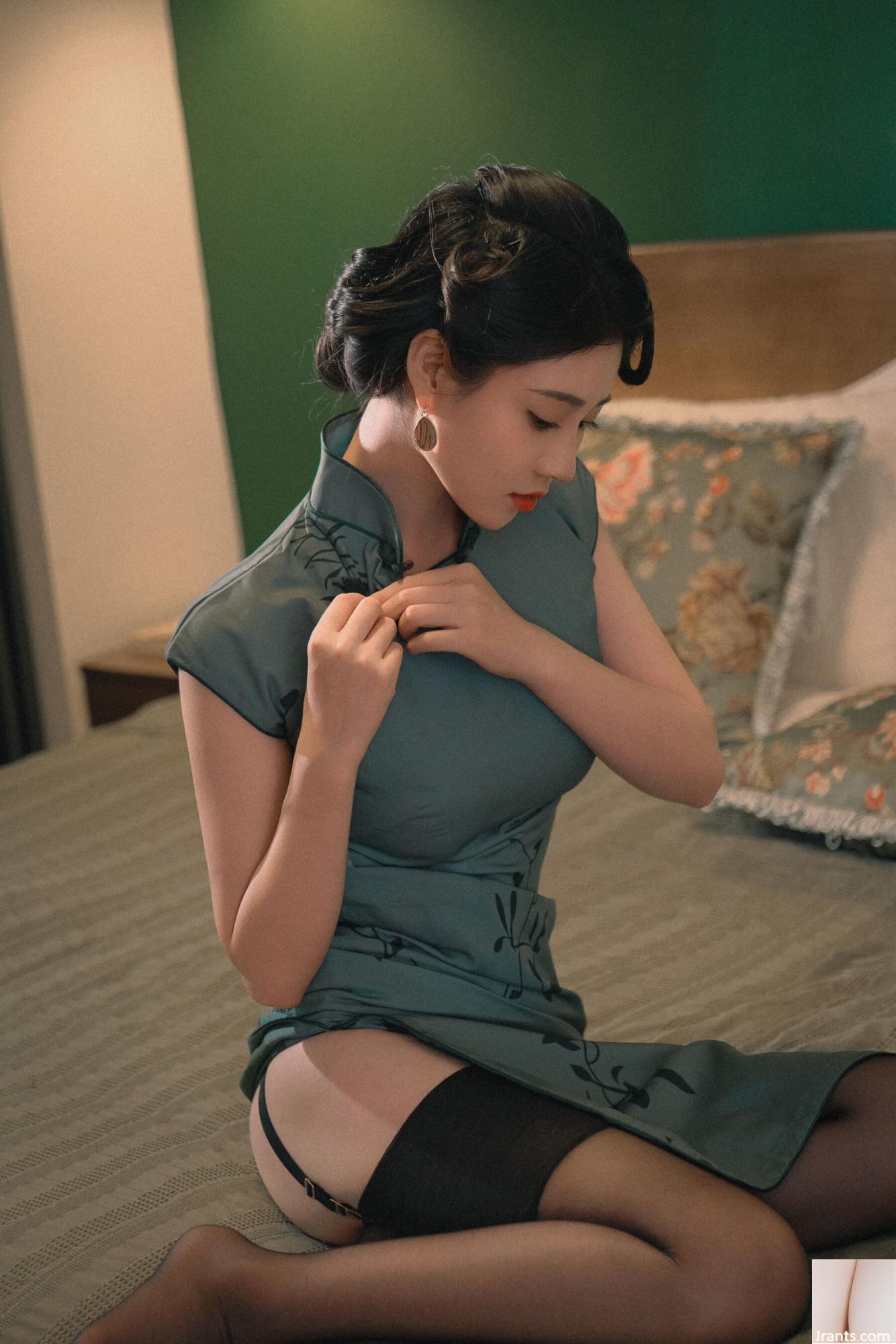 (Foto de conjunto de modelos chineses) Nnian&#8221;Flores no mar&#8221; (80p)