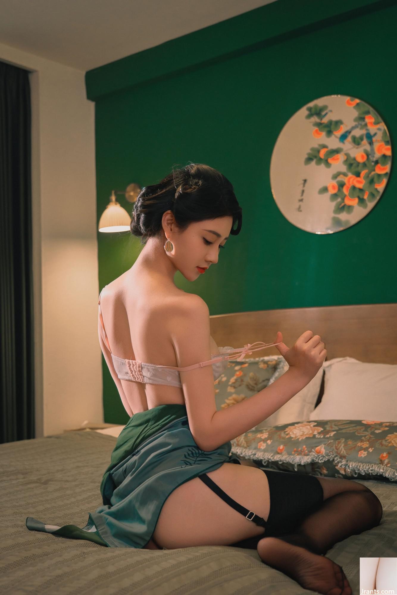 (Foto de conjunto de modelos chineses) Nnian&#8221;Flores no mar&#8221; (80p)